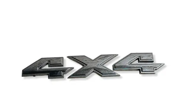 Dodge RAM 1500 DS Manufacturers badge/model letters 