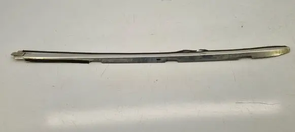 Mercedes-Benz S W126 Windshield trim