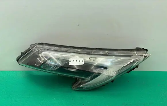 Nissan Juke I F15 Headlight/headlamp 26120BV80D