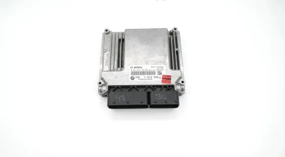 BMW 5 E60 E61 Engine control unit/module 7812500 13617812500 0281015552