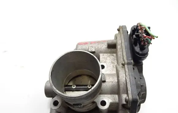 Suzuki Swift III Electric throttle body valve 152005010 75M0 5C20