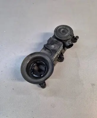 Porsche Cayenne (9Y0 9Y3) Oil filler cap 06M103495 06M103A01