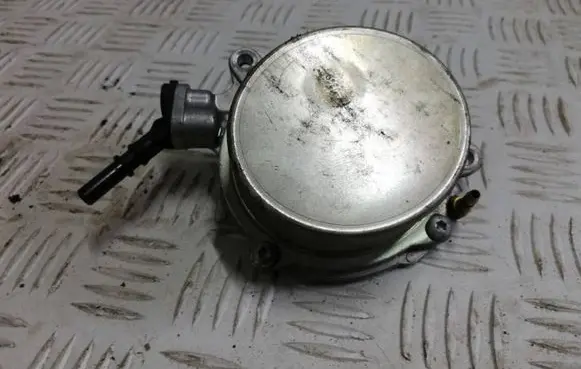 Citroen DS3 Vacuum pump 701366030 19T1010197 701366060