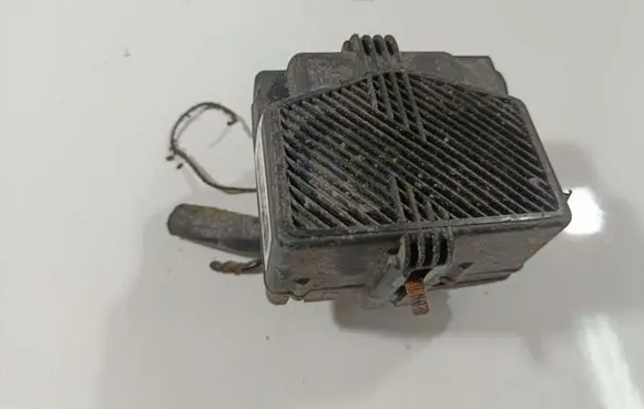 Voltage converter inverter