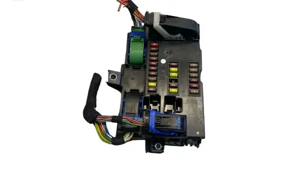 Peugeot Boxer Fuse module 1389975080 2012DJ4342