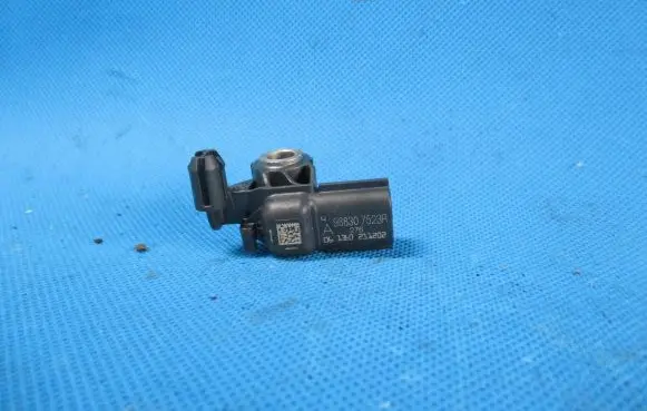 Renault Master III Airbag deployment crash/impact sensor 988307523R