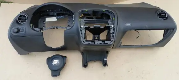 Seat Altea Dashboard Kokpit