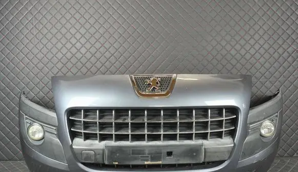 Peugeot 3008 I Front bumper 