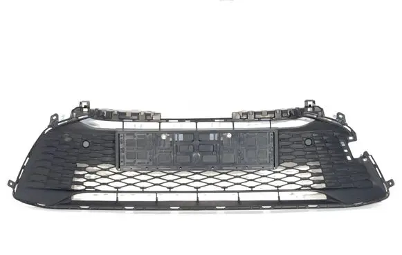 Toyota Avensis T270 Front grill 53112