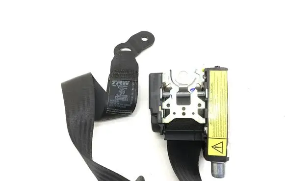 Maserati Quattroporte Front seatbelt 0403050