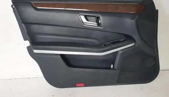 Mercedes-Benz E W212 Front door card panel trim