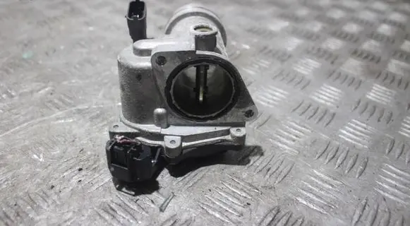 Renault Megane III Engine shut-off valve 171610303