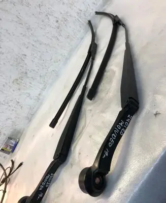 Ford Mondeo MK V Windshield/front glass wiper blade Ds7317c495