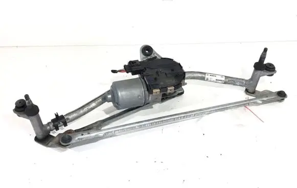 Front wiper linkage and motor