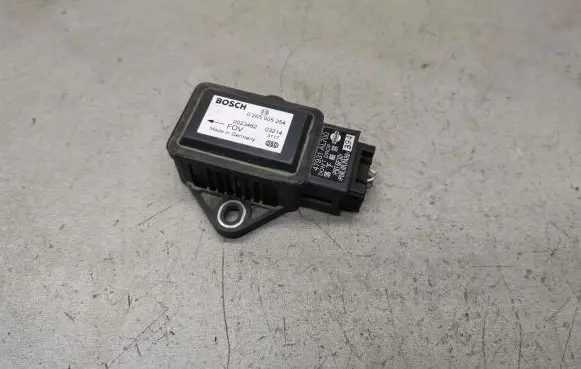 Nissan X-Trail T30 ESP acceleration yaw rate sensor 0265005254