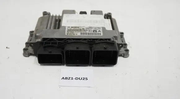 Peugeot 208 Engine control unit/module ECU 9807885980
