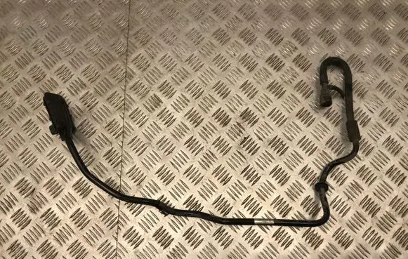 Mercedes-Benz C W204 Brake booster pipe/hose A2044303829
