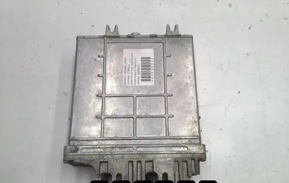 Renault Megane I Engine control unit/module HOM7700107088