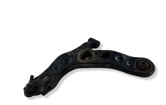 Toyota RAV 4 (XA30) Front lower control arm/wishbone