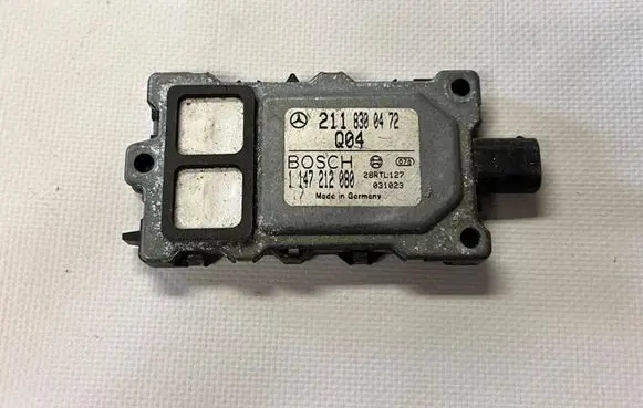 Mercedes-Benz E W211 Air quality sensor 2118300472 28RTL127 1147212080