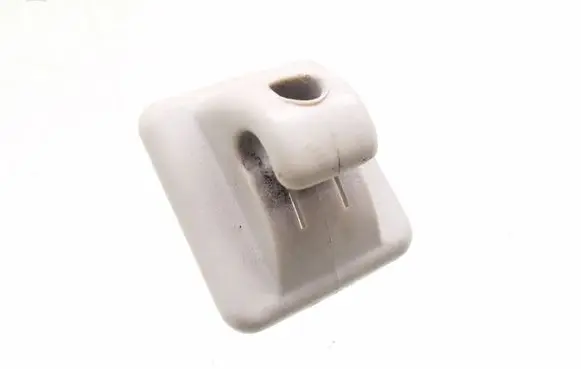 Sun visor clip/hook/bracket