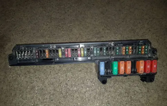BMW 5 E60 E61 Fuse module 61146957330