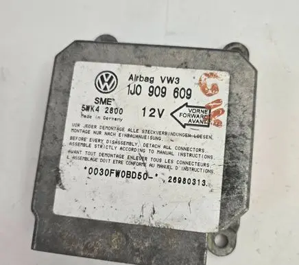 Volkswagen Golf IV Airbag control unit/module 1J0909609 26980313 5WK42800