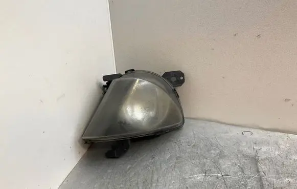 BMW 6 E63 E64 Front fog light 7177175 6490100000 ELA73W1A04