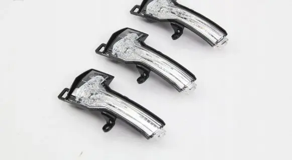 Volkswagen Polo VI Mirror indicator light 2G0949101