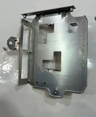 Porsche Cayenne (92A) Engine control unit holder 7P5919837B