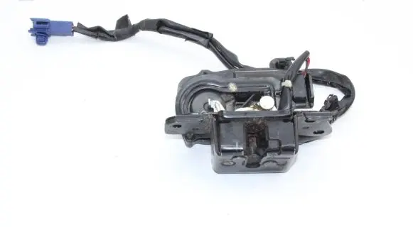 Lexus CT 200H Tailgate/trunk/boot lock/catch/latch