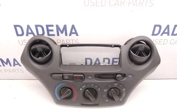 Toyota Yaris Climate control unit 758268701D D188