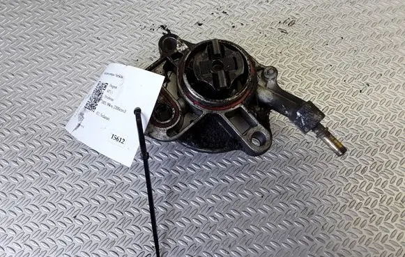 Peugeot 607 Vacuum pump 9631971580