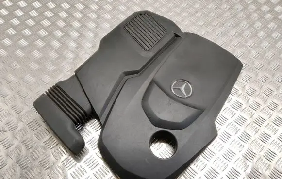 Engine cover (trim)