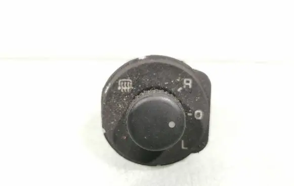 Skoda Octavia Mk2 (1Z) Wing mirror switch 1Z2959565 1114