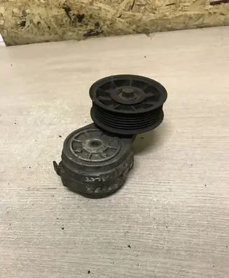 Land Rover Range Rover P38A Generator/alternator belt tensioner
