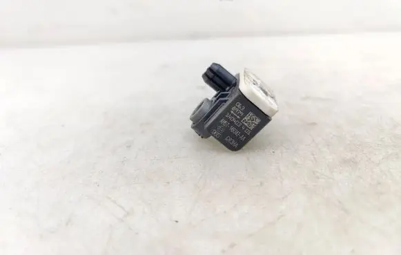 Ford Focus Airbag deployment crash/impact sensor AM5T14B342AA
