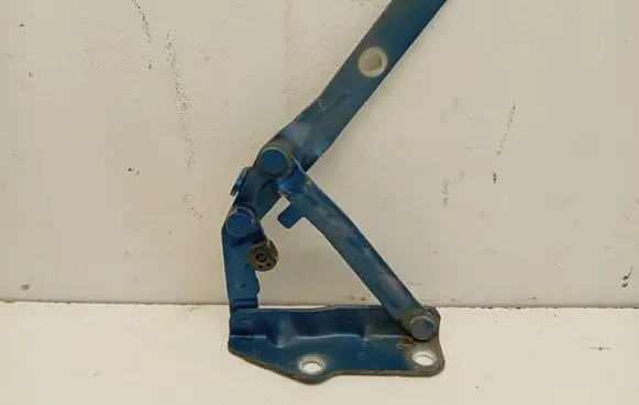 Volkswagen Multivan T5 Engine bonnet/hood hinges 7H0823301D