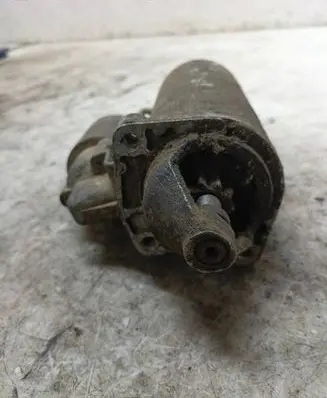Seat Ibiza I (021A) Starter motor 9002335817