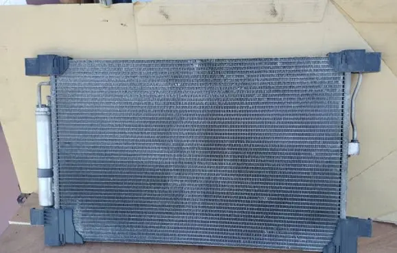 A/C cooling radiator (condenser)