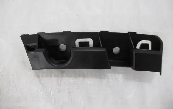 Peugeot 508 Fender mounting bracket 9686570480