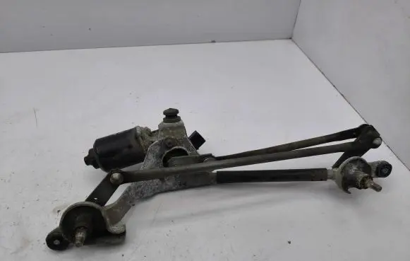 Front wiper linkage and motor