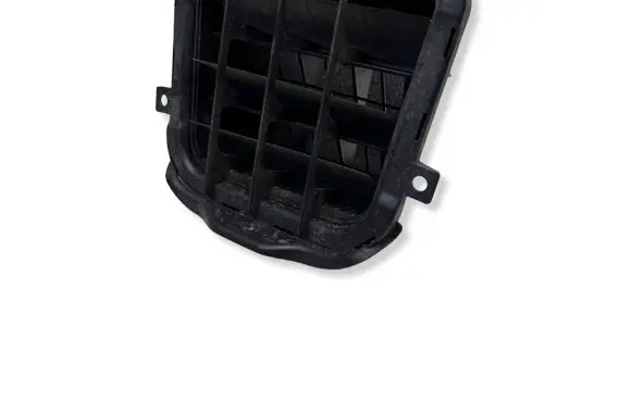 Audi A7 S7 4G Quarter panel pressure vent 4G8819302