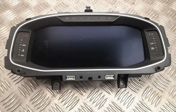 Seat Ateca Speedometer (instrument cluster) 5F0920320C