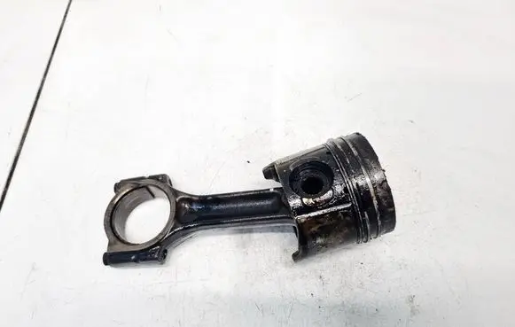 Renault Laguna II Piston with connecting rod 
