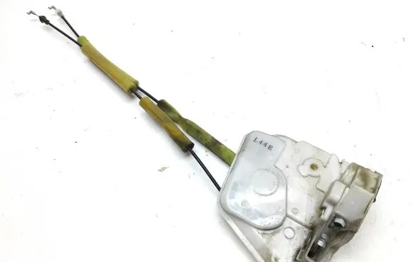 Mazda 6 Rear door lock F97G02L2