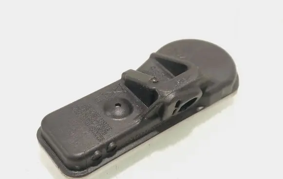 Hyundai i30 Tire pressure sensor It100