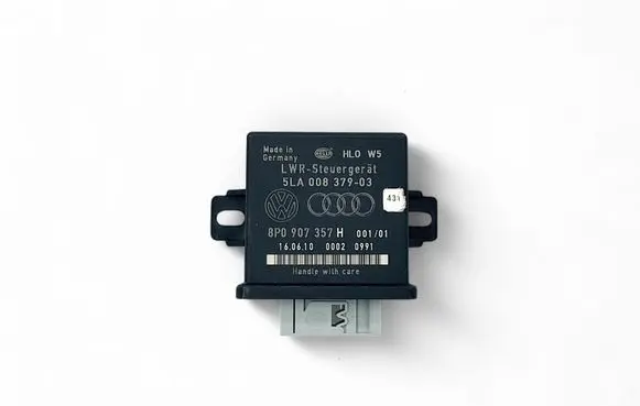 Audi A6 S6 C6 4F Light module LCM 5LA00837903 00020991 8P0907357H