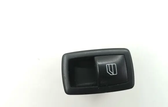 Mercedes-Benz B W245 Electric window control switch A1698206210 0328250
