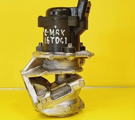 Ford Focus C-MAX EGR valve 3M5Q9D475DA 215983373